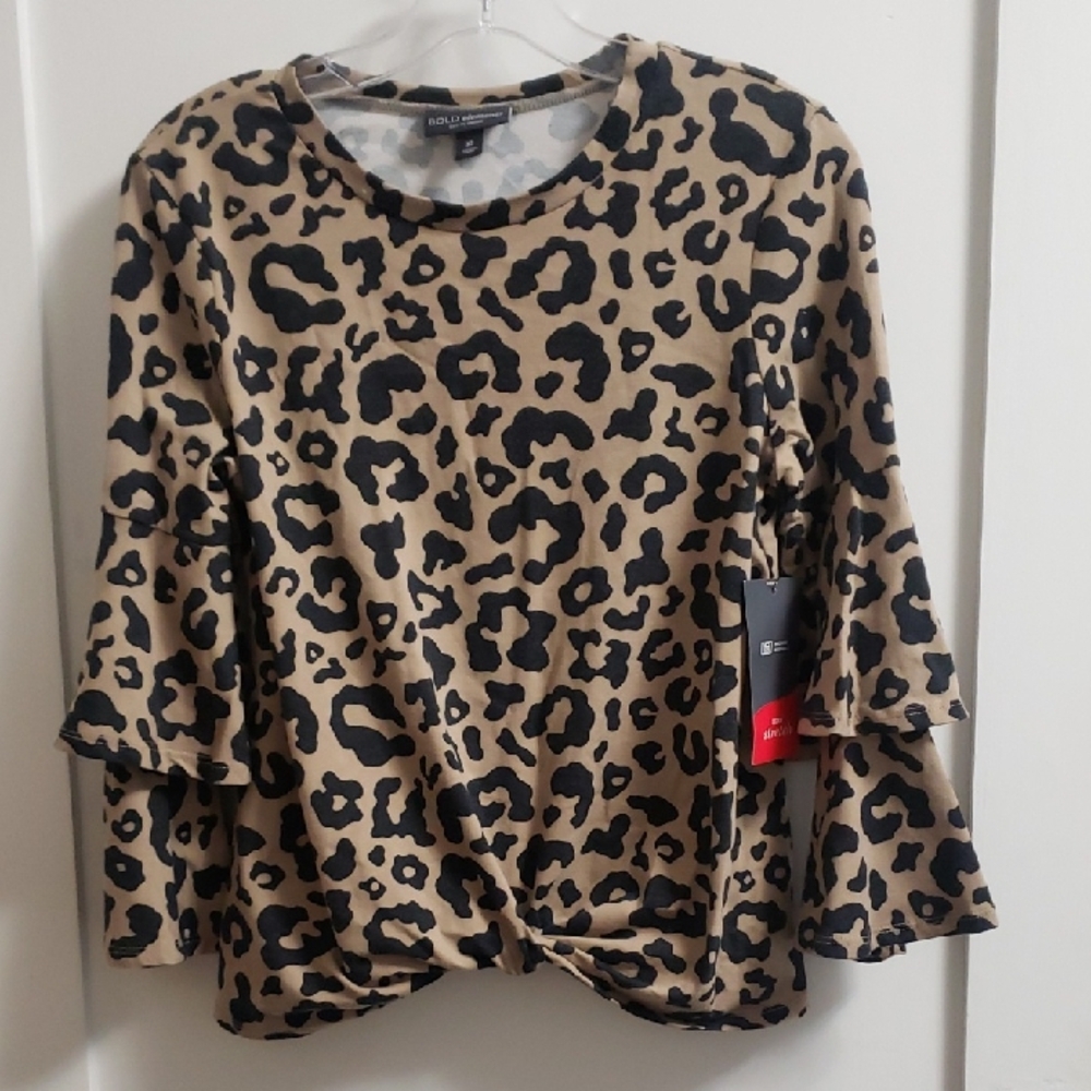 BOLD elements Leopard Print Mid length Sleeve Top
